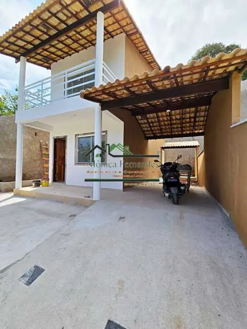 Foto 2 de Casa com 2 quartos à venda, 106m2 em Marica - RJ