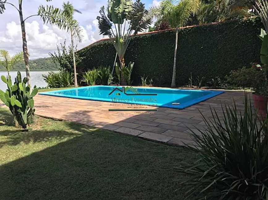 Foto 3 de Casa com 5 quartos para alugar, 190m2 em Marica - RJ