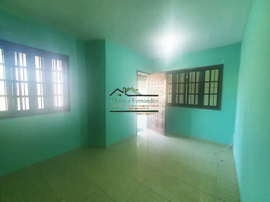 Foto 2 de Casa com 4 quartos para alugar, 130m2 em Marica - RJ