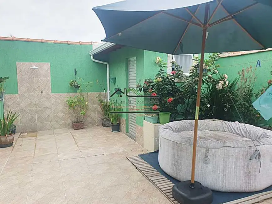 Casa com 3 quartos à venda, 89m2 em Marica - RJ - imagem 2 Foto 2 de Casa com 3 quartos à venda, 89m2 em Marica - RJ