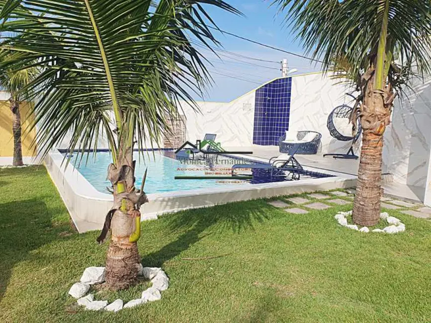 Foto 2 de Casa com 6 quartos à venda, 320m2 em Marica - RJ