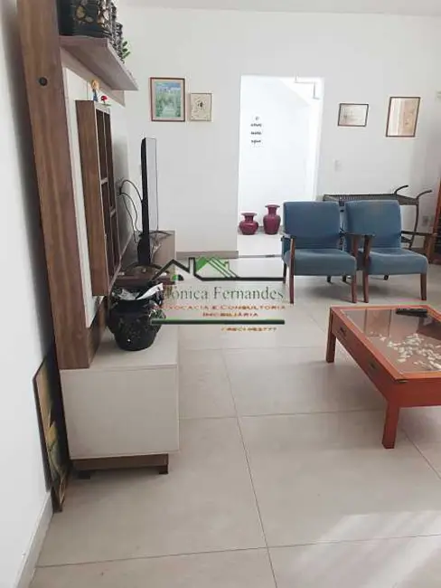 Foto 9 de Casa com 6 quartos à venda, 320m2 em Marica - RJ
