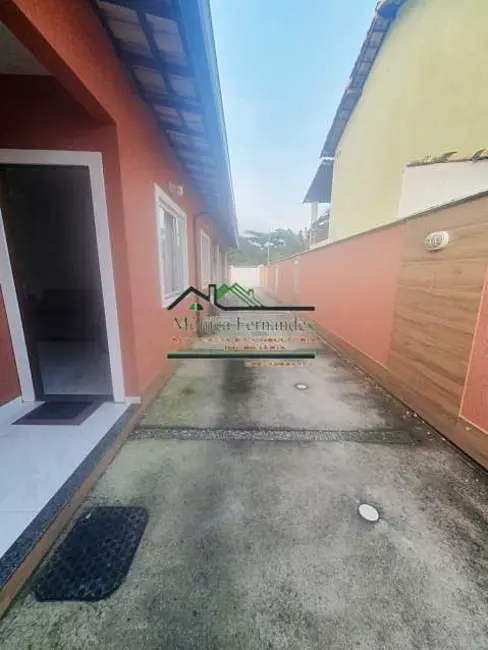 Foto 3 de Casa de Condomínio com 2 quartos à venda, 52m2 em Marica - RJ