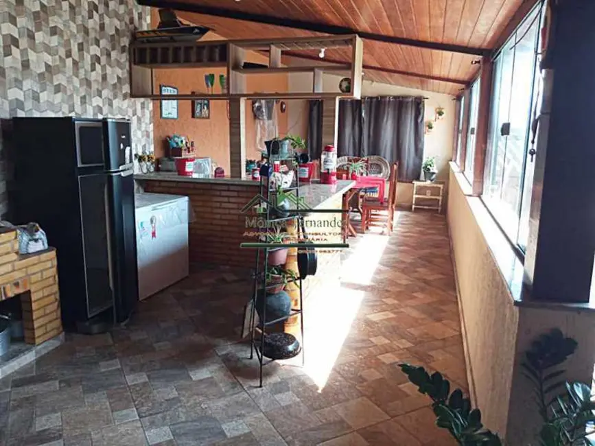 Foto 2 de Casa com 5 quartos à venda, 254m2 em Marica - RJ