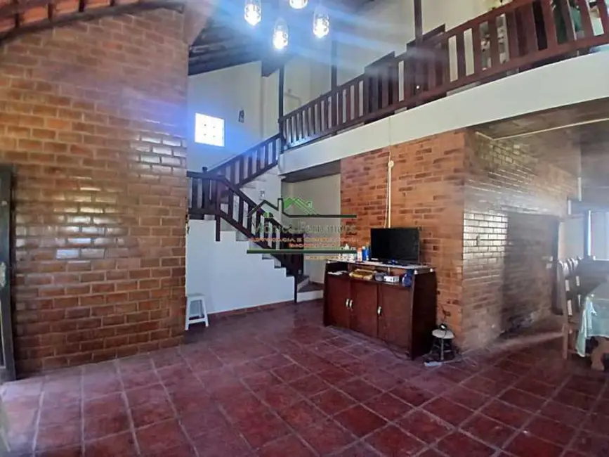 Casa com 4 quartos à venda, 181m2 em Marica - RJ - imagem 7 Foto 7 de Casa com 4 quartos à venda, 181m2 em Marica - RJ