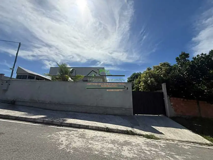 Foto 3 de Casa com 2 quartos à venda, 350m2 em Marica - RJ