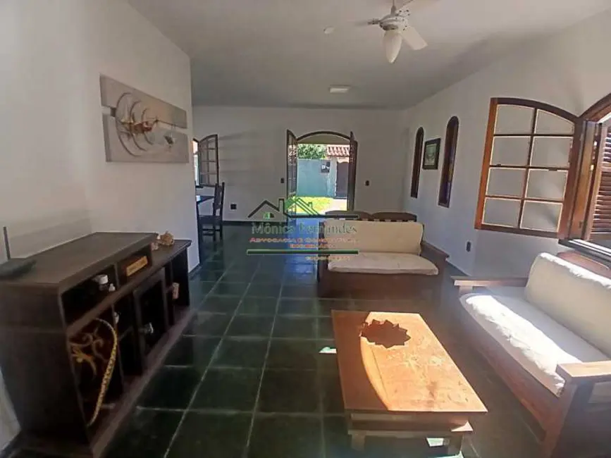 Casa com 4 quartos à venda e para alugar, 333m2 em Marica - RJ - imagem 6 Foto 6 de Casa com 4 quartos à venda e para alugar, 333m2 em Marica - RJ