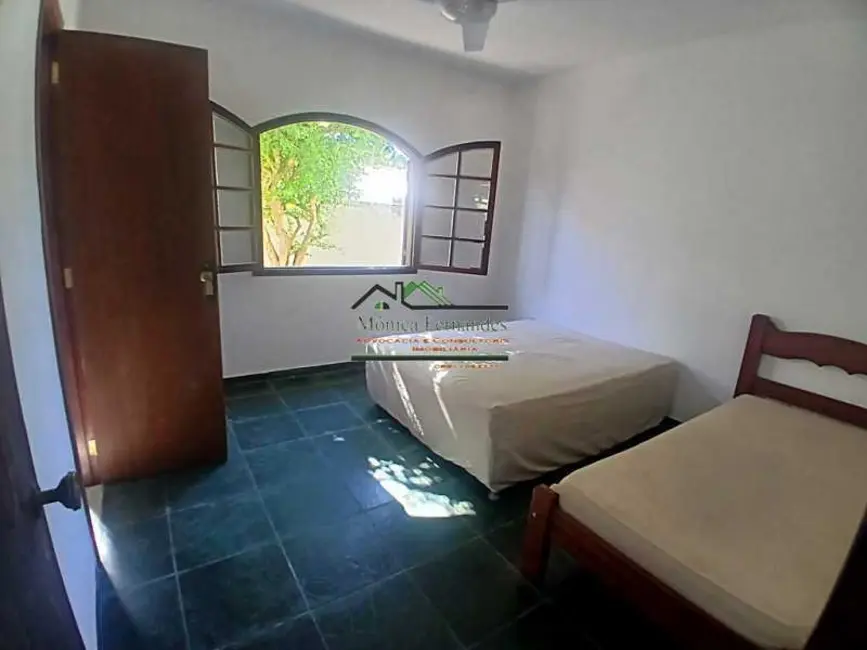 Casa com 4 quartos à venda e para alugar, 333m2 em Marica - RJ - imagem 8 Foto 8 de Casa com 4 quartos à venda e para alugar, 333m2 em Marica - RJ