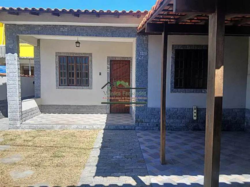 Foto 3 de Casa com 2 quartos à venda, 185m2 em Marica - RJ