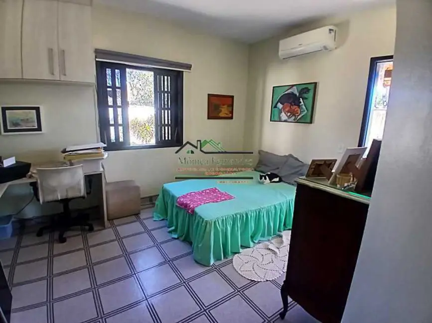Casa com 3 quartos à venda, 182m2 em Marica - RJ - imagem 8 Foto 8 de Casa com 3 quartos à venda, 182m2 em Marica - RJ