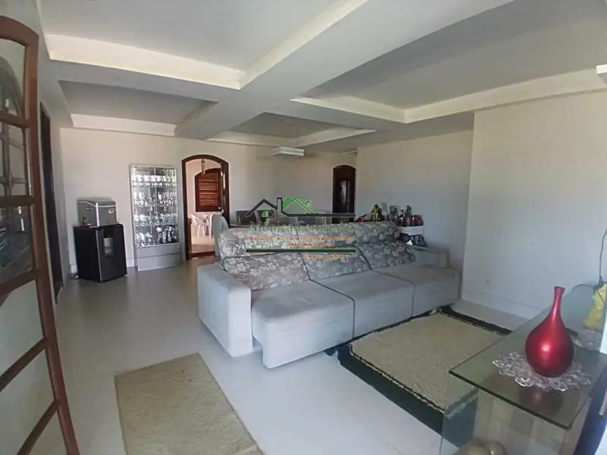 Casa com 8 quartos à venda, 230m2 em Marica - RJ - imagem 7 Foto 7 de Casa com 8 quartos à venda, 230m2 em Marica - RJ