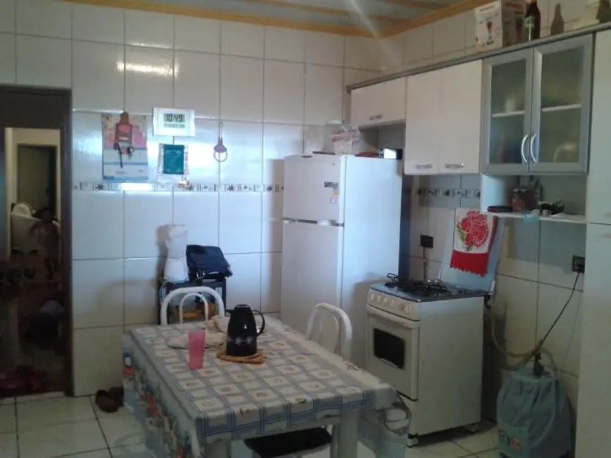 Foto 9 de Casa com 4 quartos à venda, 125m2 em Carapicuiba - SP