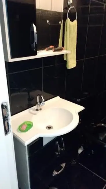 Foto 4 de Sobrado com 4 quartos à venda, 90m2 em Vila da Oportunidade, Carapicuiba - SP