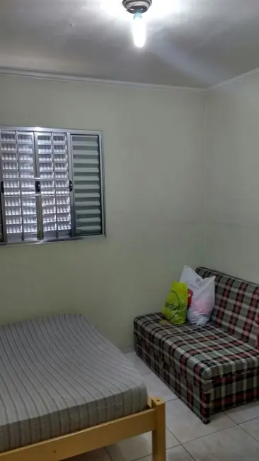 Casa com 6 quartos à venda, 250m2 em Carapicuiba - SP - imagem 9 Foto 9 de Casa com 6 quartos à venda, 250m2 em Carapicuiba - SP