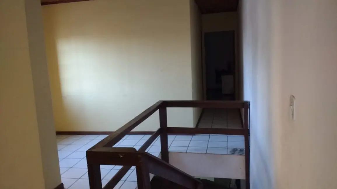 Sobrado com 3 quartos à venda, 90m2 em Vila Lourdes, Carapicuiba - SP - imagem 9 Foto 9 de Sobrado com 3 quartos à venda, 90m2 em Vila Lourdes, Carapicuiba - SP