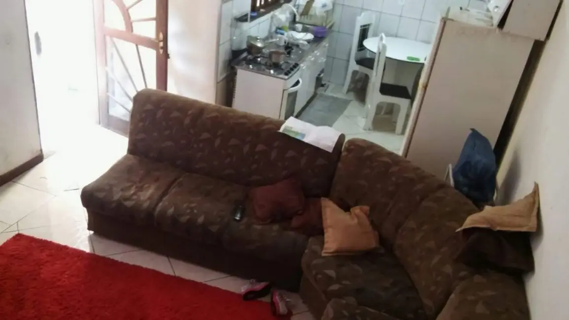 Sobrado com 3 quartos à venda, 90m2 em Vila Lourdes, Carapicuiba - SP - imagem 6 Foto 6 de Sobrado com 3 quartos à venda, 90m2 em Vila Lourdes, Carapicuiba - SP