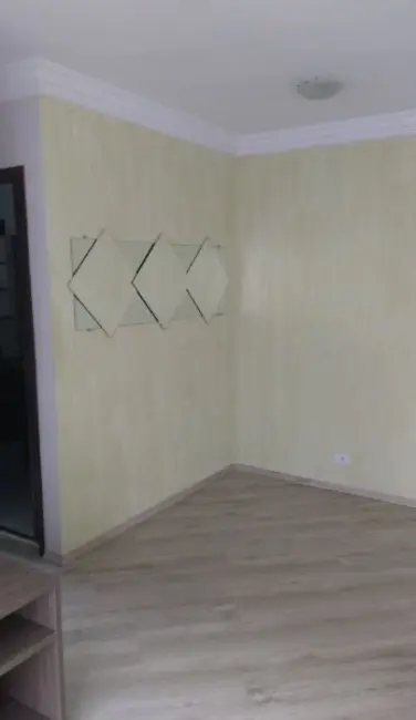 Apartamento com 2 quartos à venda, 52m2 em Jardim Santa Tereza, Carapicuiba - SP - imagem 5 Foto 5 de Apartamento com 2 quartos à venda, 52m2 em Jardim Santa Tereza, Carapicuiba - SP