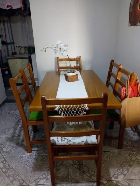 Casa com 4 quartos à venda, 210m2 em Carapicuiba - SP - imagem 7 Foto 7 de Casa com 4 quartos à venda, 210m2 em Carapicuiba - SP
