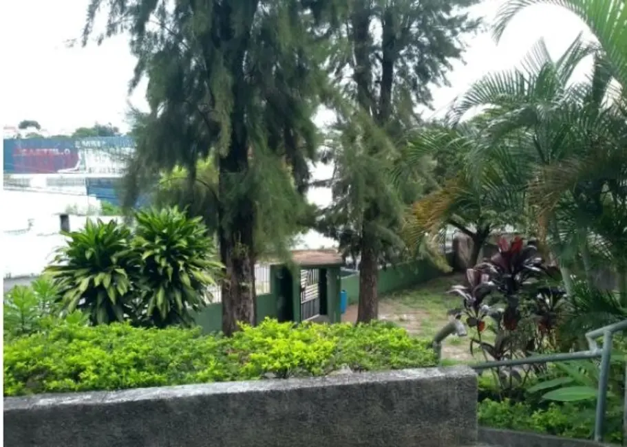 Apartamento com 2 quartos à venda, 48m2 em Conjunto Habitacional Presidente Castelo Branco, Carapicuiba - SP - imagem 4 Foto 4 de Apartamento com 2 quartos à venda, 48m2 em Conjunto Habitacional Presidente Castelo Branco, Carapicuiba - SP