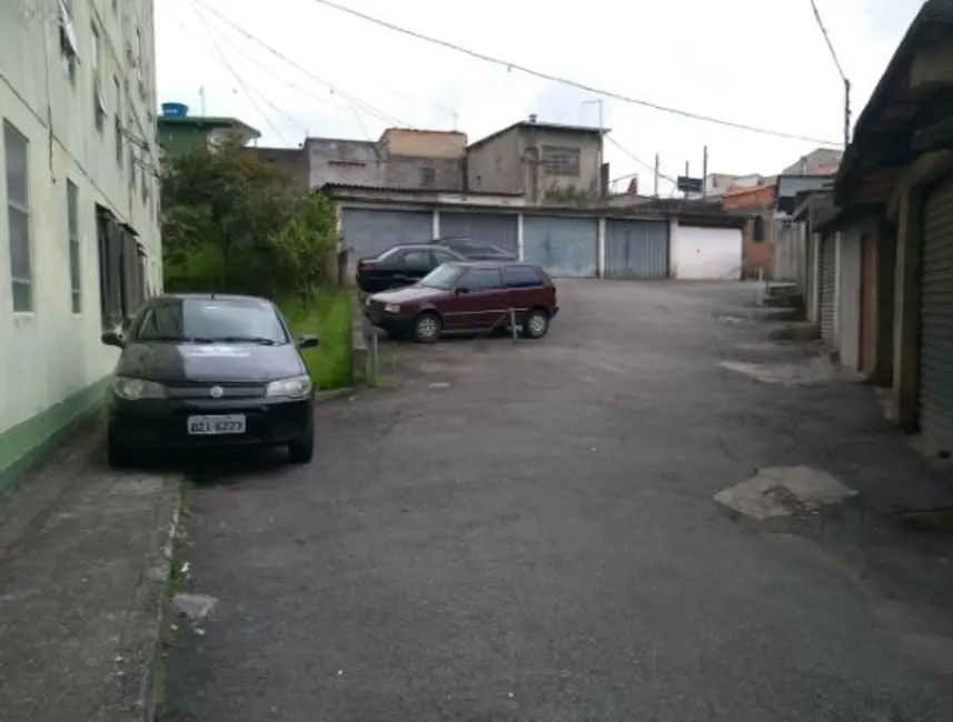 Apartamento com 2 quartos à venda, 48m2 em Conjunto Habitacional Presidente Castelo Branco, Carapicuiba - SP - imagem 6 Foto 6 de Apartamento com 2 quartos à venda, 48m2 em Conjunto Habitacional Presidente Castelo Branco, Carapicuiba - SP