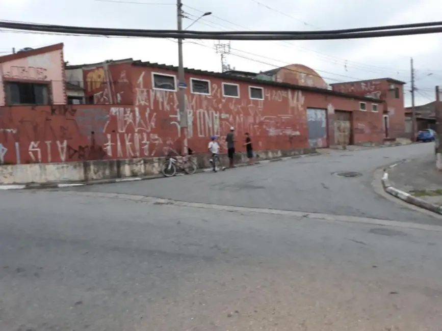 Terreno / Lote à venda, 805m2 em Vila Santa Terezinha, Carapicuiba - SP - imagem 3 Foto 3 de Terreno / Lote à venda, 805m2 em Vila Santa Terezinha, Carapicuiba - SP