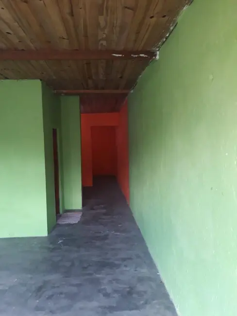 Casa com 7 quartos à venda, 186m2 em Recanto Campy, Carapicuiba - SP - imagem 4 Foto 4 de Casa com 7 quartos à venda, 186m2 em Recanto Campy, Carapicuiba - SP