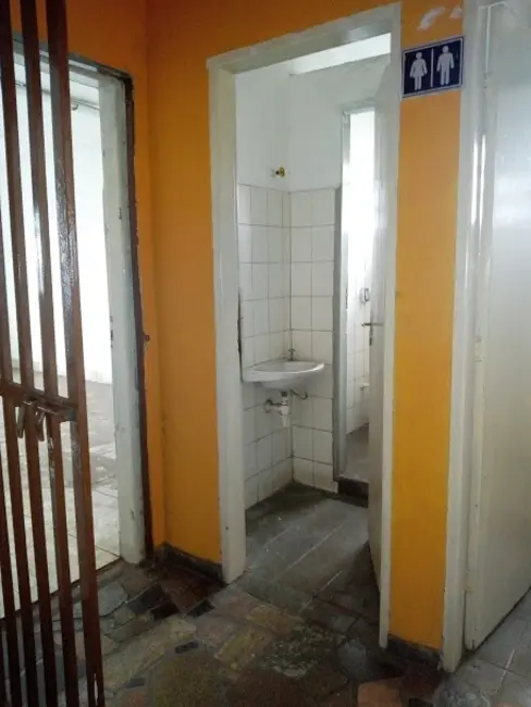 Sala Comercial para alugar em Vila Silva Ribeiro, Carapicuiba - SP - imagem 7 Foto 7 de Sala Comercial para alugar em Vila Silva Ribeiro, Carapicuiba - SP