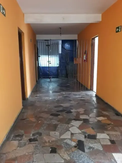 Sala Comercial para alugar em Vila Silva Ribeiro, Carapicuiba - SP - imagem 3 Foto 3 de Sala Comercial para alugar em Vila Silva Ribeiro, Carapicuiba - SP