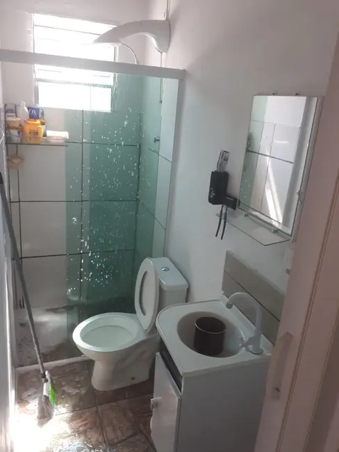 Casa com 2 quartos à venda, 188m2 em Vila Santa Terezinha, Carapicuiba - SP - imagem 8 Foto 8 de Casa com 2 quartos à venda, 188m2 em Vila Santa Terezinha, Carapicuiba - SP