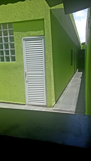 Casa com 3 quartos à venda, 10m2 em Vila Olivina, Carapicuiba - SP - imagem 3 Foto 3 de Casa com 3 quartos à venda, 10m2 em Vila Olivina, Carapicuiba - SP