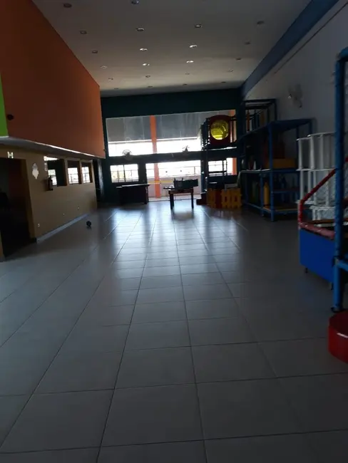 Sala Comercial para alugar, 300m2 em Vila Veloso, Carapicuiba - SP - imagem 7 Foto 7 de Sala Comercial para alugar, 300m2 em Vila Veloso, Carapicuiba - SP