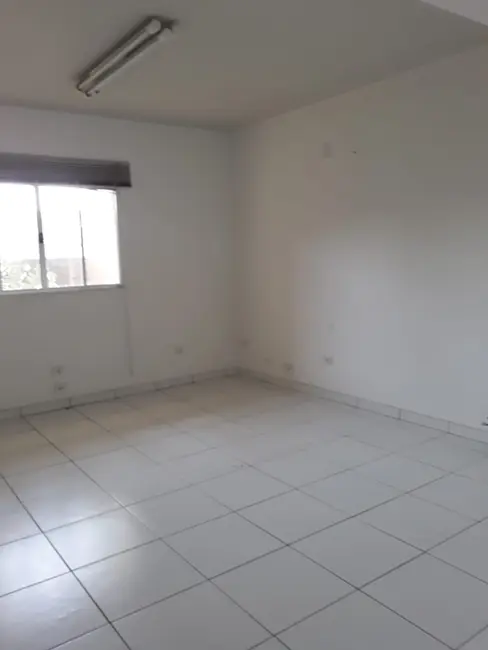 Armazém / Galpão à venda, 1500m2 em Vila Veloso, Carapicuiba - SP - imagem 9 Foto 9 de Armazém / Galpão à venda, 1500m2 em Vila Veloso, Carapicuiba - SP