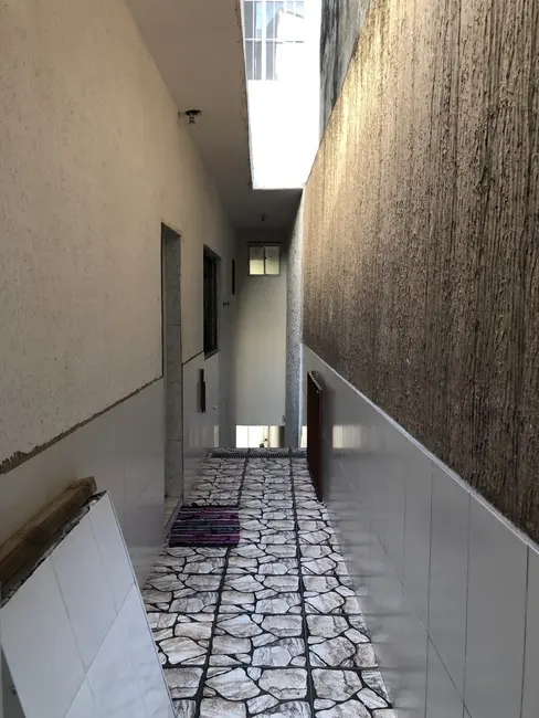 Casa com 8 quartos à venda, 10m2 em Jardim das Belezas, Carapicuiba - SP - imagem 4 Foto 4 de Casa com 8 quartos à venda, 10m2 em Jardim das Belezas, Carapicuiba - SP