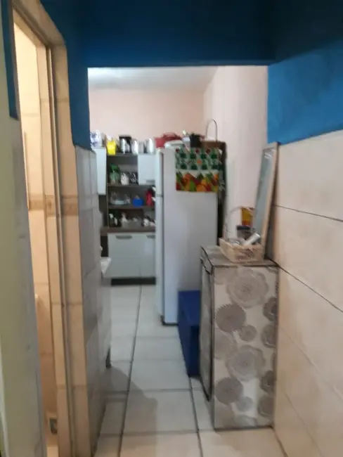 Casa à venda, 250m2 em Vila Três Irmãos, Carapicuiba - SP - imagem 9 Foto 9 de Casa à venda, 250m2 em Vila Três Irmãos, Carapicuiba - SP