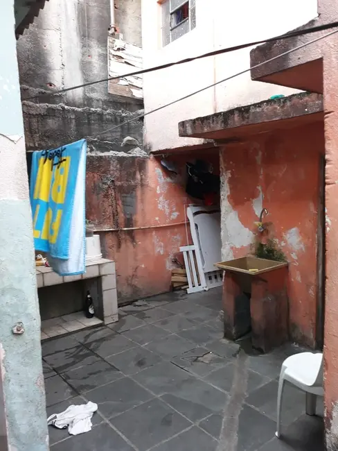 Foto 16 de Casa à venda, 250m2 em Vila Três Irmãos, Carapicuiba - SP