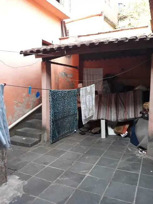 Foto 17 de Casa à venda, 250m2 em Vila Três Irmãos, Carapicuiba - SP