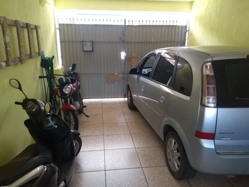 Foto 2 de Casa com 5 quartos à venda em Jardim Novo Horizonte, Carapicuiba - SP