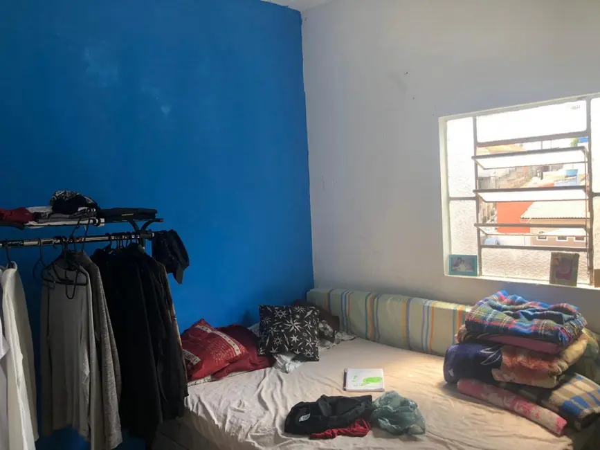 Foto 5 de Casa com 6 quartos à venda em Vila Três Irmãos, Carapicuiba - SP