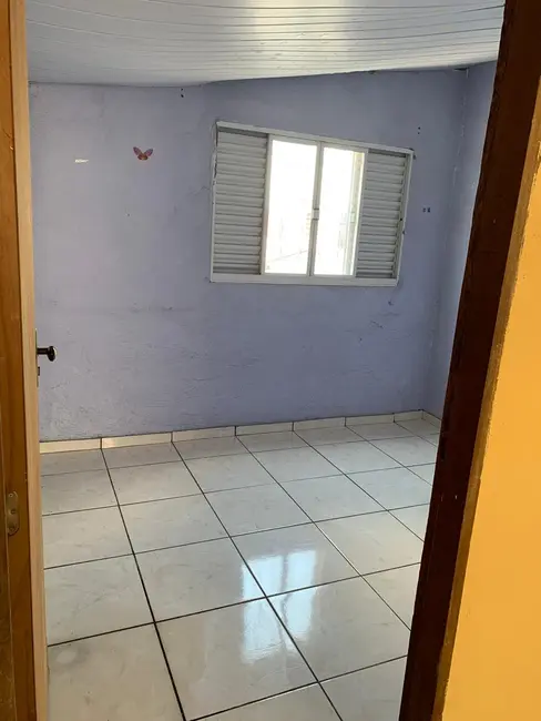 Casa com 4 quartos à venda em Conjunto Habitacional Presidente Castelo Branco, Carapicuiba - SP - imagem 5 Foto 5 de Casa com 4 quartos à venda em Conjunto Habitacional Presidente Castelo Branco, Carapicuiba - SP