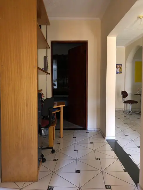 Foto 5 de Sobrado com 4 quartos à venda, 10m2 em Vila Capriotti, Carapicuiba - SP