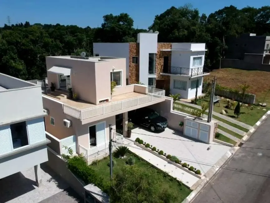 Foto 3 de Casa com 4 quartos à venda, 360m2 em Vargem Grande Paulista - SP