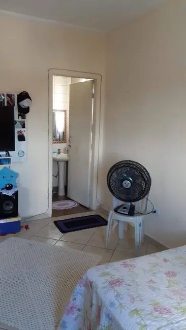 Casa com 6 quartos à venda, 185m2 em Jardim Silveira, Barueri - SP - imagem 5 Foto 5 de Casa com 6 quartos à venda, 185m2 em Jardim Silveira, Barueri - SP