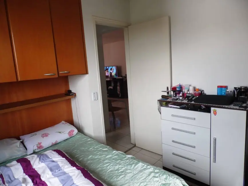 Apartamento com 2 quartos à venda, 54m2 em Parque José Alex André, Carapicuiba - SP - imagem 6 Foto 6 de Apartamento com 2 quartos à venda, 54m2 em Parque José Alex André, Carapicuiba - SP