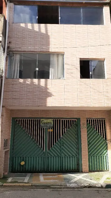 Casa com 3 quartos à venda, 10m2 em Jardim Angélica, Carapicuiba - SP - imagem 2 Foto 2 de Casa com 3 quartos à venda, 10m2 em Jardim Angélica, Carapicuiba - SP