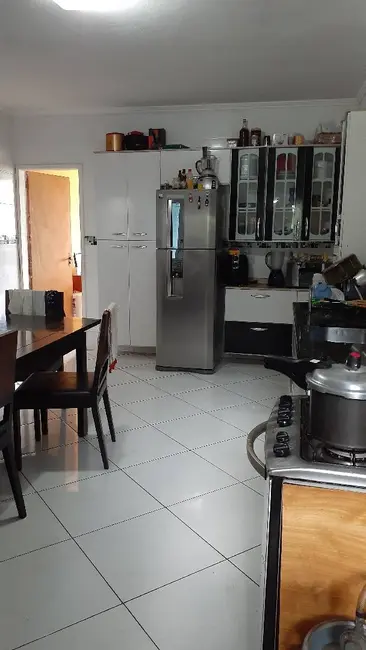 Casa com 3 quartos à venda, 10m2 em Jardim Angélica, Carapicuiba - SP - imagem 7 Foto 7 de Casa com 3 quartos à venda, 10m2 em Jardim Angélica, Carapicuiba - SP