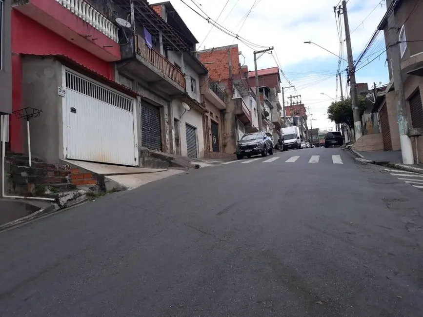 Casa com 3 quartos à venda em Jardim Sandra Regina, Carapicuiba - SP - imagem 3 Foto 3 de Casa com 3 quartos à venda em Jardim Sandra Regina, Carapicuiba - SP