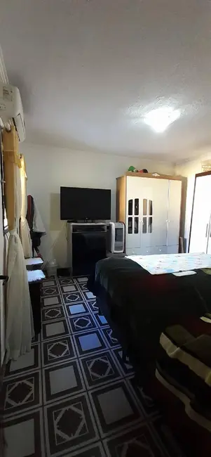 Casa com 7 quartos à venda, 297m2 em Jardim Ana Maria, Carapicuiba - SP - imagem 8 Foto 8 de Casa com 7 quartos à venda, 297m2 em Jardim Ana Maria, Carapicuiba - SP