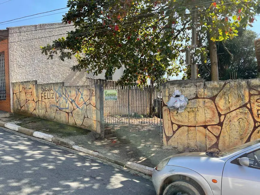 Foto 1 de Casa com 1 quarto à venda, 400m2 em Jardim das Belezas, Carapicuiba - SP