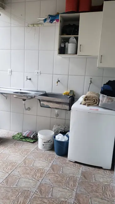 Foto 5 de Casa com 3 quartos à venda, 196m2 em Jardim Rosa Maria, Carapicuiba - SP