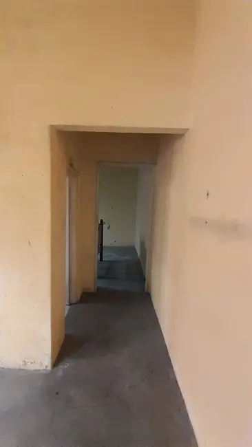 Casa com 3 quartos à venda, 125m2 em Jardim Ana Estela, Carapicuiba - SP - imagem 4 Foto 4 de Casa com 3 quartos à venda, 125m2 em Jardim Ana Estela, Carapicuiba - SP